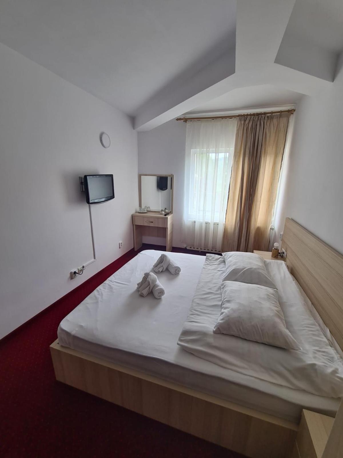 Vila Vitalis Hotel Predeal Bagian luar foto